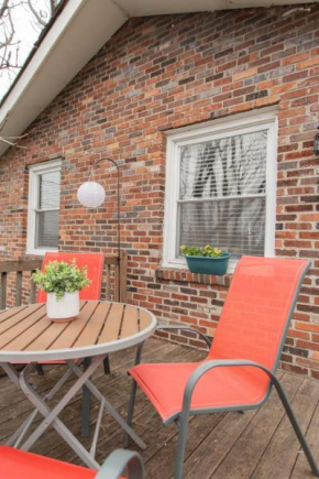 Avalon close to downtown and park free